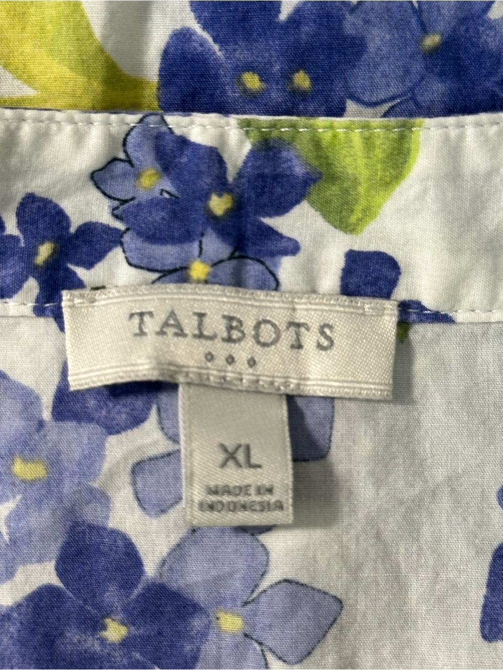 Talbots White Long-Sleeve Hydrangea Print Top - Floral purple-green Cotton - Picture 2 of 9